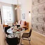 Delux Oldtown Kochanowskiego 30 Apartment *