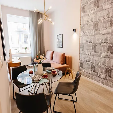 Delux Oldtown Kochanowskiego 30 Appartement *